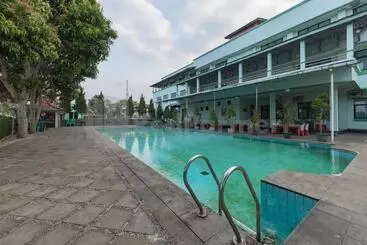 호텔 Ayong Linggarjati Kuningan Mitra Reddoorz