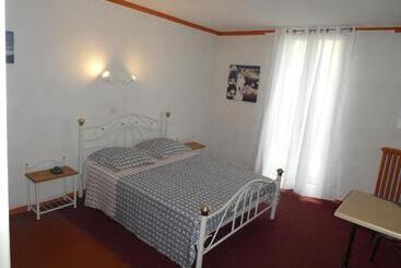 هتل Etanit ! Béziers Plein Centre   1mn Du Bus, De La Gare Du Train Et Liaison Aéroport  Chambres Climat