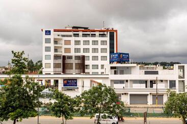 Hotell The Elite Lucknow Convention