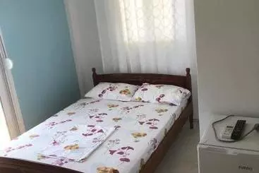 Aparthotel Villa John