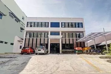 Hotel Oyo 90499  Fortune