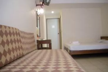 Matthias Hotel Apartments