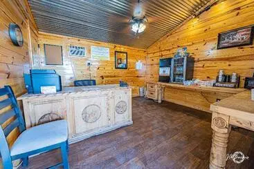 هتل Horseshoe Lodges