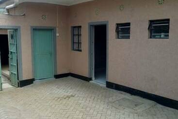 پانسیون Blue Perch Lodge