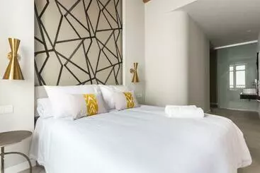 Aparthotel Weys Home Suites