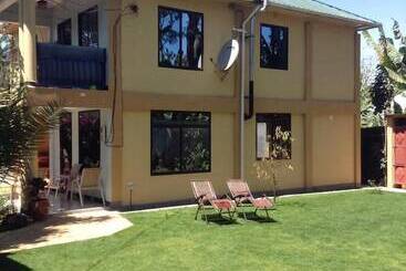 Bed & Breakfast Papagei Home