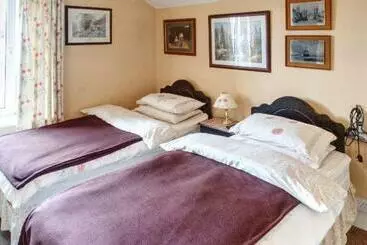 Bed and Breakfast Apsley Villa Guest House