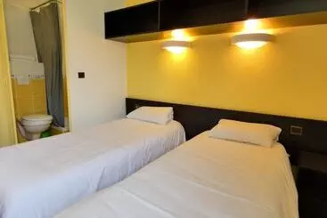 هتل Hôtel Du Parc Limoges & Restaurant Le Temps D Une Pause