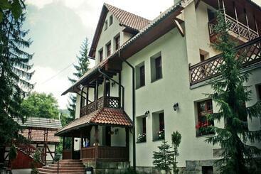 פנסיון Penzion U Ráztoky