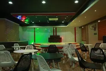 Hotel Builda Park Inn