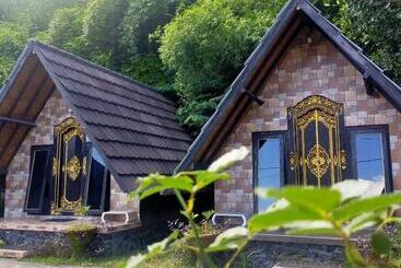 膳宿费 Zelobi Venture