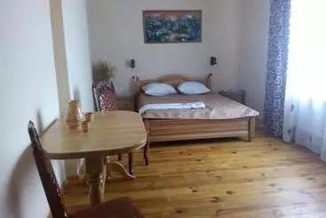 Pension  Oselya Guest House