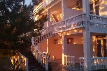 Alberg Seaside House Kobuleti