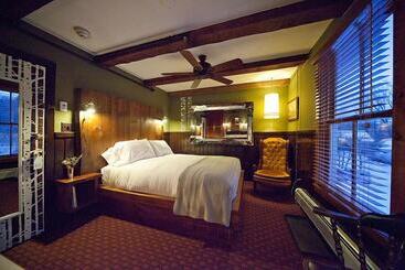 ベッドアンドブレックファースト The Inn