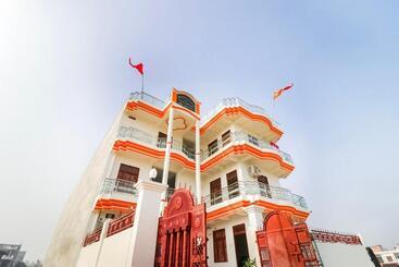 Hotell Collection O Arpit