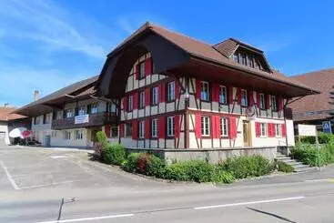 Hospedaria Gasthof Schwanen Radelfingen