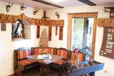 호텔 Landgasthof Plohnbachtal Ug