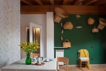 B&b In Contrá