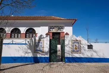 Bed and Breakfast Escola Do Fado