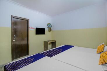 فندق Spot On Mohit Gokul Lodge New Room S Near Snow World