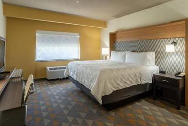 Holiday Inn Hotel & Suites Beaufort At Highway 21, An Ihg