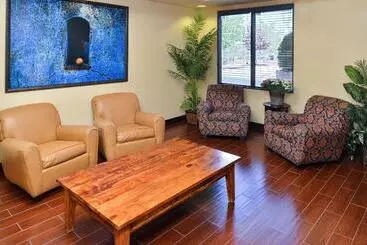 Otel Holiday Inn Express & Suites Albuquerque Historic Old Town, An Ihg