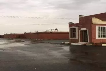 Hotelli Oyo 577 Saida Villas