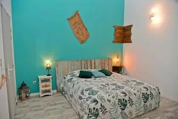 Bed and Breakfast Les Colombines