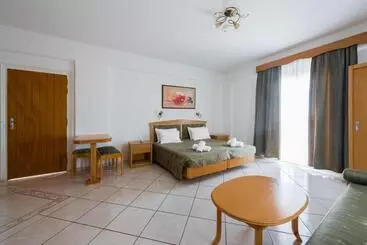 Отель Giannoulaki Resort