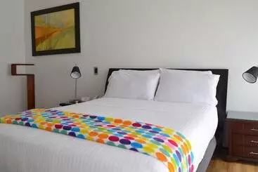 Hotel Suites Casa 95