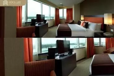 Hock Lee Hotel & Residences