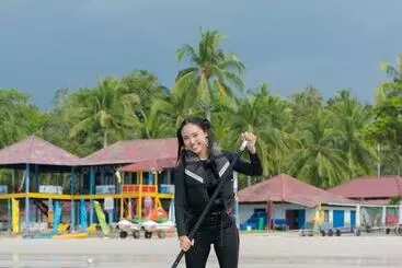 هتل Nirwana Beach Club