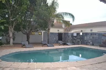 ツーリストアパートメント A Smart Stay Apartments