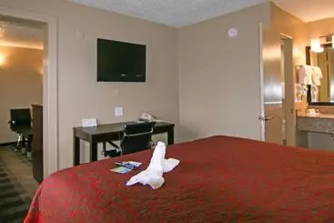 Hotel Days Inn & Suites By Wyndham Springfield On I44