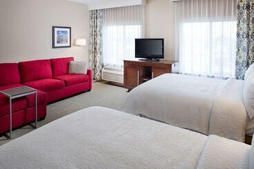 فندق Hampton Inn & Suites Palmdale