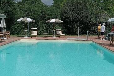 Отель Parco Ducale Country House