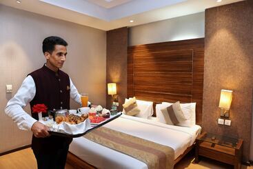 هتل Stellar Resorts