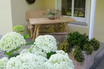 ツーリストアパートメント Allgäuvilla