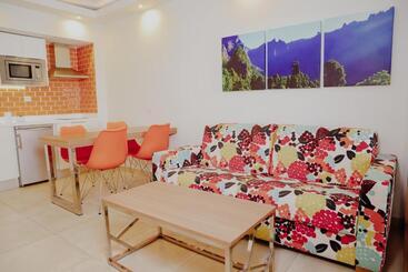 アパートホテル Castillete