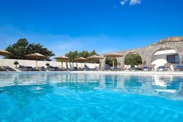 Coriva Beach Hotel & Bungalows