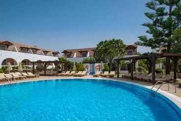 Hôtel Gaia Village