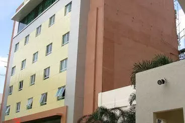 هتل M Chereville