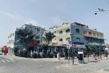 پانسیون Nhaterra