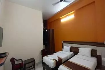 Hôtel Fab Ug Mansion
