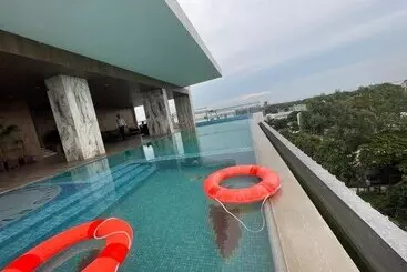 Otel Grand River View