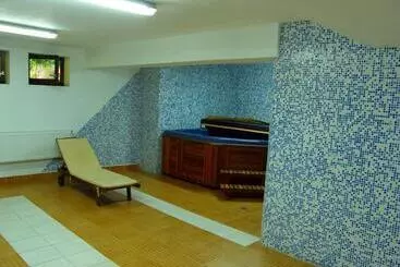 Hotel Center