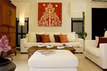 Two Villas Holiday Oriental style Layan Beach