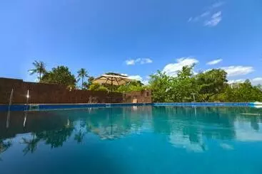 Hotel The Palmnest Resort