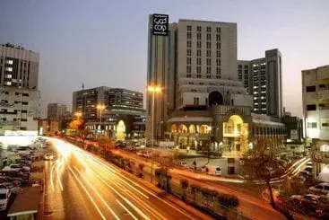 בית מלון כפרי Corp Inn Deira