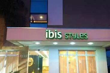 בית מלון כפרי Golden Tower Express Araraquara By Fênix Hotéis